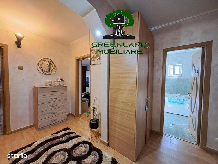 Apartament cu 3 camere decomandat în Lunca Cetățuii