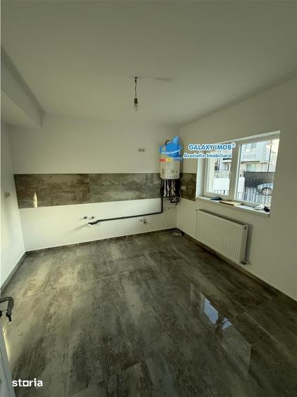Casă cu 6 camere cu Teren 200 Mp în Central