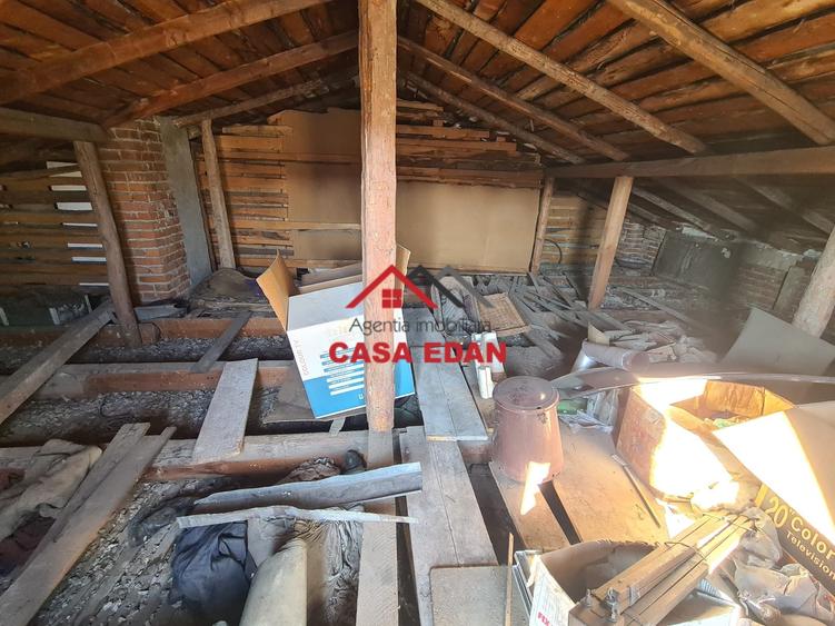 Duplex cu 2 camere cu Teren 169 Mp în Câmpina