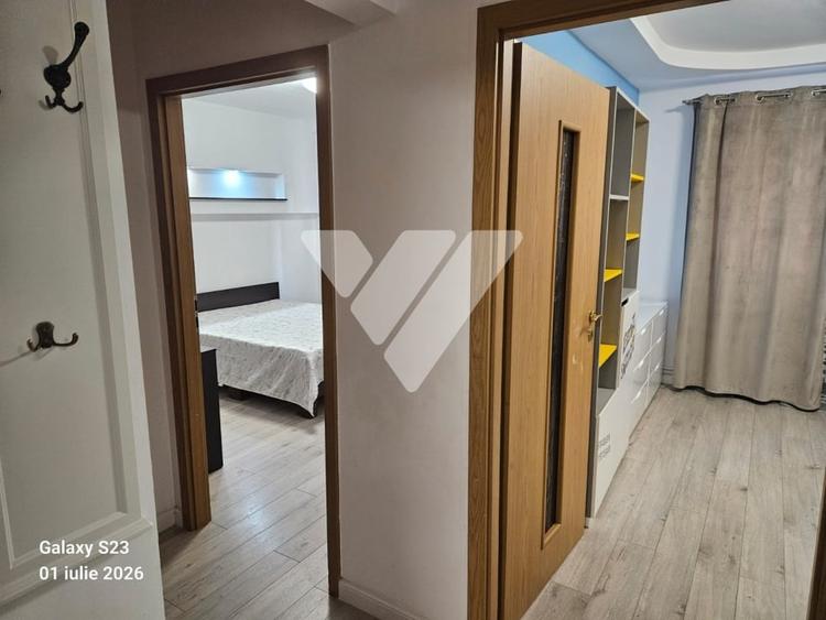 Apartament cu 3 camere decomandat, mobilat în Vasile Aaron