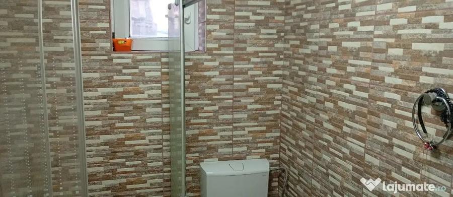 Casă cu 2 camere cu Teren 100 Mp în Central