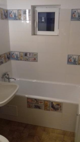 Apartament cu 4 camere decomandat în Central