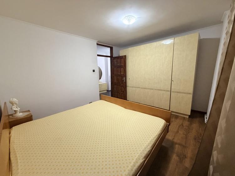 Apartament cu 4 camere decomandat, mobilat în 1 Mai