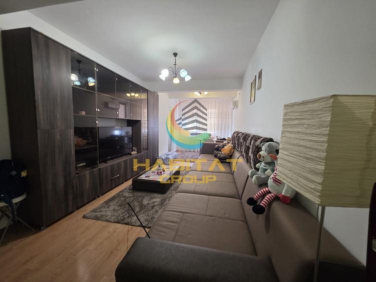 Apartament cu 2 camere decomandat, mobilat în Sud