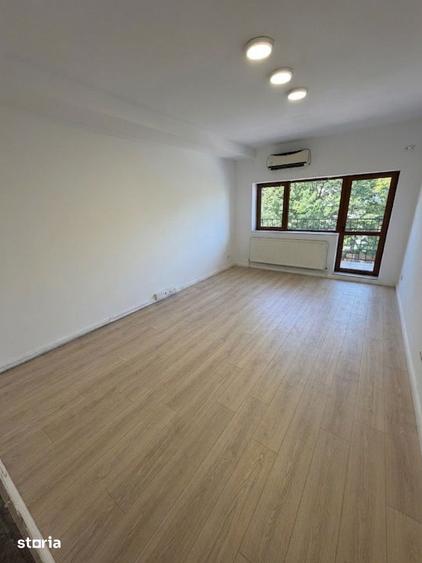 Casă cu Teren 321 Mp în Tei