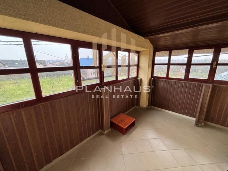 Casă cu 5 camere cu Garaj în Tăuții de Sus