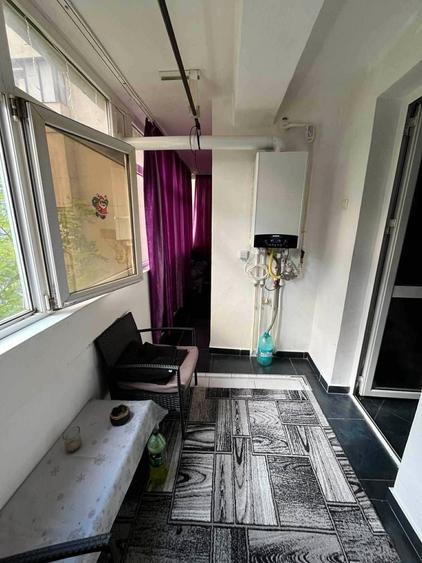 Apartament cu 3 camere în Micro 18