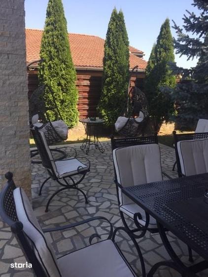 Casă cu 4 camere cu Teren 160 Mp în Central