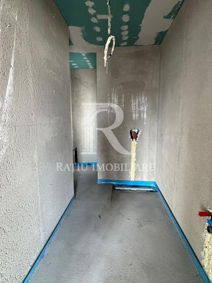 Casă individuală cu 4 camere cu Canalizare în Sântandrei