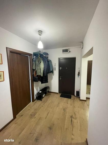 Apartament cu 4 camere în Valea