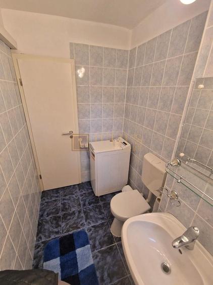 Apartament cu 2 camere semidecomandat, mobilat în Complex Studențesc