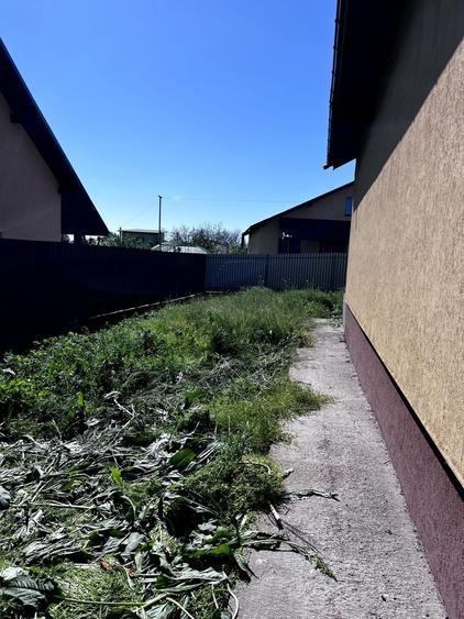 Casă individuală cu 5 camere cu Canalizare în Șendreni