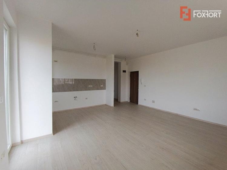 Apartament cu 2 camere semidecomandat în Giroc — fotografia 3