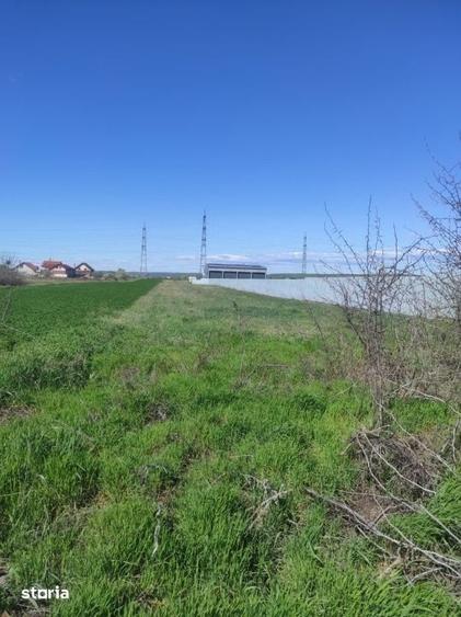 Spațiu comercial, de 5,024 mp, în Șimnicu de Sus
