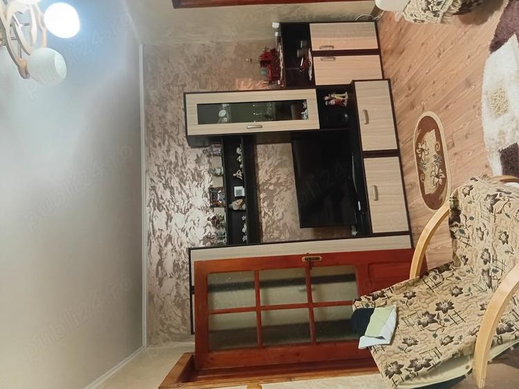 Apartament cu 2 camere nedecomandat în Obor
