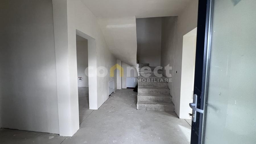 Casă de vânzare |5 camere| grădină 250mp, 2 parcări | Florești, zona Terra - 1