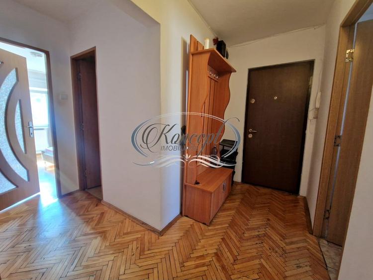 Apartament cu 3 camere decomandat, mobilat în Gheorgheni