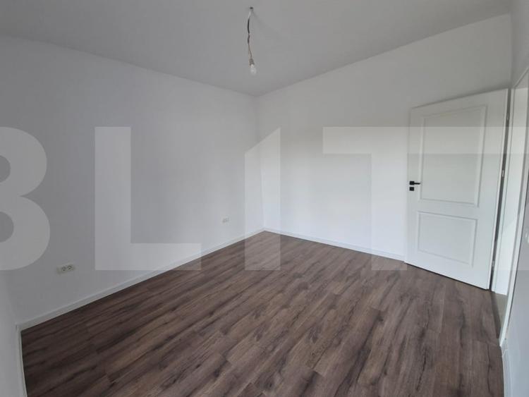 Duplex cu 4 camere cu Teren 300 Mp în Moșnița Nouă