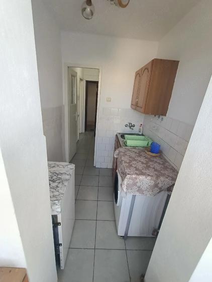 Garsonieră decomandată în Complex Studențesc