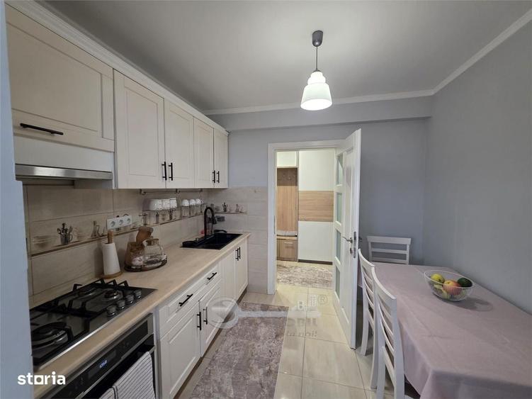 Apartament cu 3 camere în Valea Lupului