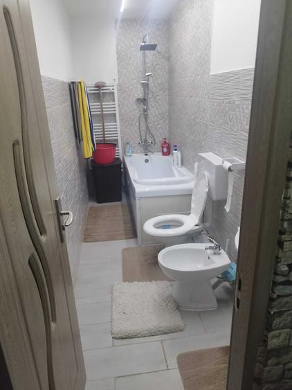 Apartament cu 3 camere ultracentral - 1