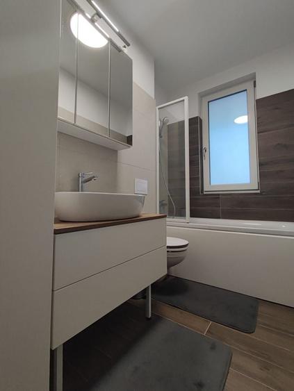 Apartament cu 3 camere, 2 bai si loc de parcare - 23