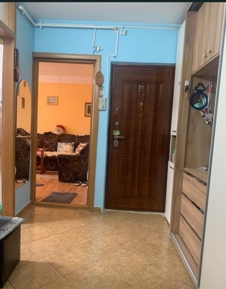 Apartament cu 2 camere decomandat în Tomis III