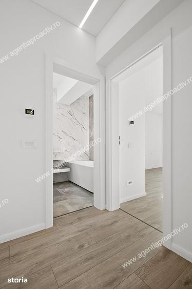 Apartament cu 3 camere decomandat în Sud