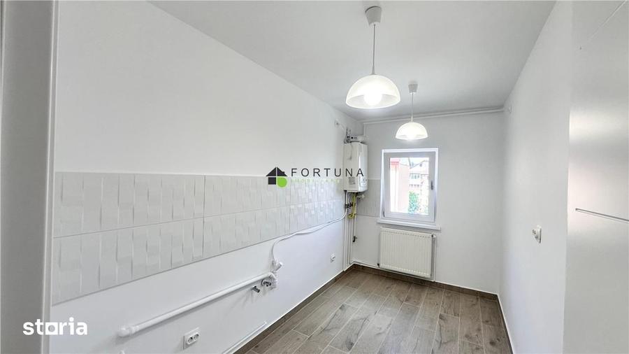 Apartament cu 2 camere decomandat în Valea Cetății
