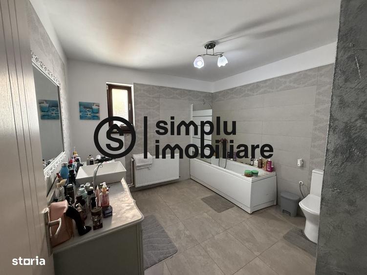 Casă cu 4 camere în Bariera Vâlcii