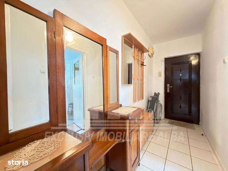 Apartament cu 2 camere, mobilat în Cetate