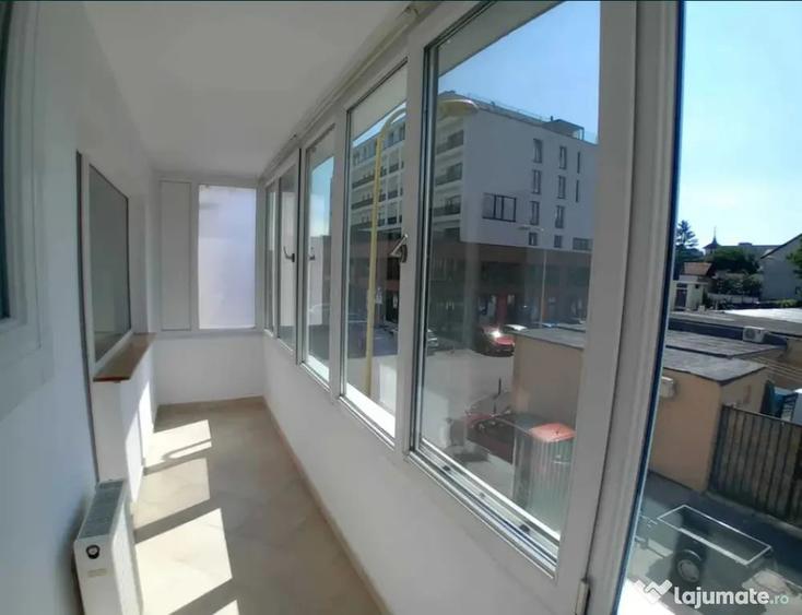 Apartament cu 2 camere decomandat în Astra
