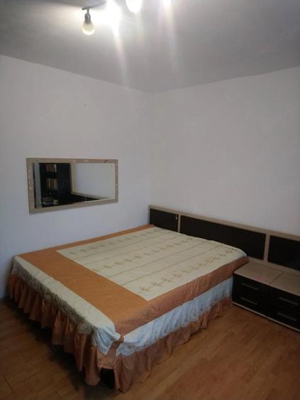 Inchiriez 2 camere decomandate - 3