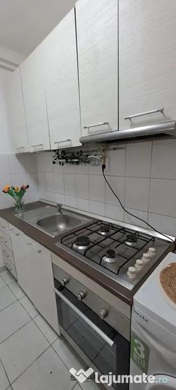 Apartament cu 2 camere decomandat în Sud