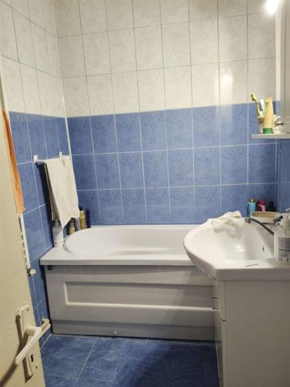 Apartament cu 2 camere decomandat în Apollo