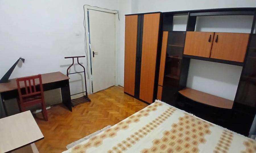 Particular ofer spre inchiriere 3 camere dec. PIATA IANCULUI (METROU) - 3