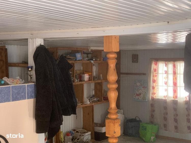 Casă cu 4 camere în Vicovu de Sus
