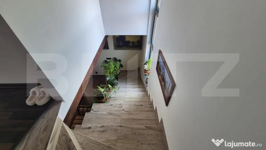 Casă cu 5 camere cu Teren 1487 Mp în Lazuri