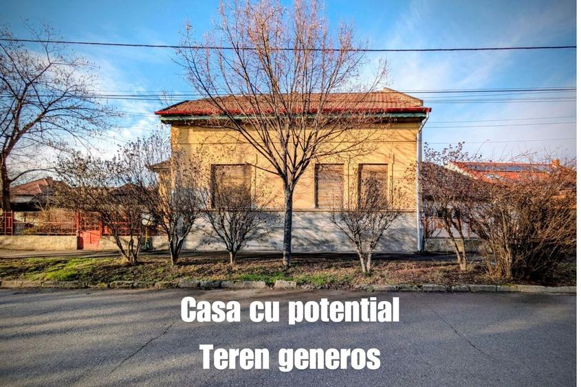 Casă individuală cu 3 camere cu Canalizare în Telegrafului