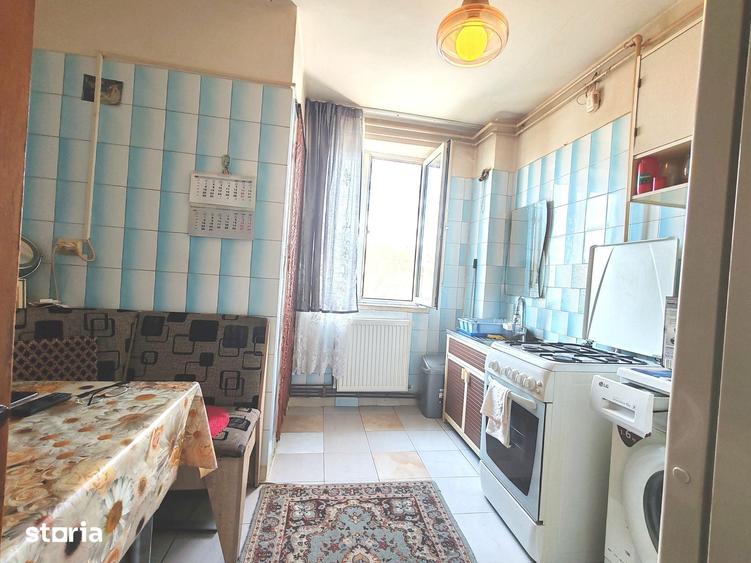 Apartament cu 2 camere semidecomandat în Negru Vodă