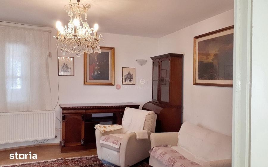 Casă cu 3 camere cu Teren 165 Mp în Schei