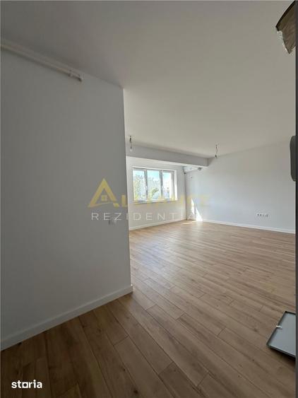 Apartament cu 2 camere în Apărătorii Patriei — fotografia 3