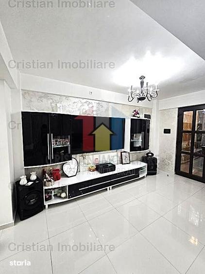 Casă cu 4 camere cu Teren 260 Mp în Chercea