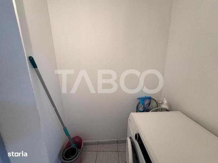 Apartament cu 4 camere decomandat în Turnișor
