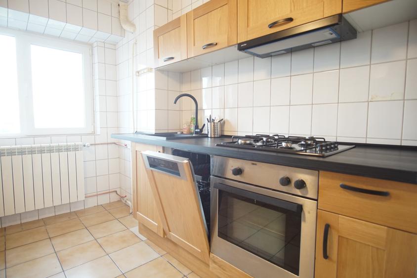 Apartament cu 2 camere semidecomandat în Timpuri Noi