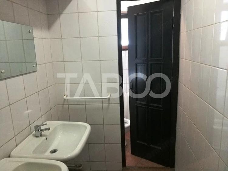 Spațiu comercial, de 268 mp, în Central