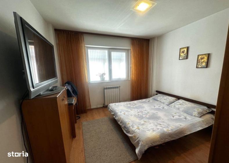 Apartament cu 2 camere semidecomandat în Central — fotografia 1