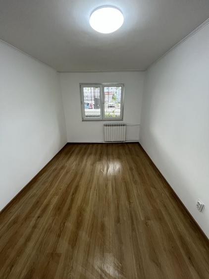 Apartament cu 3 camere în Ostroveni