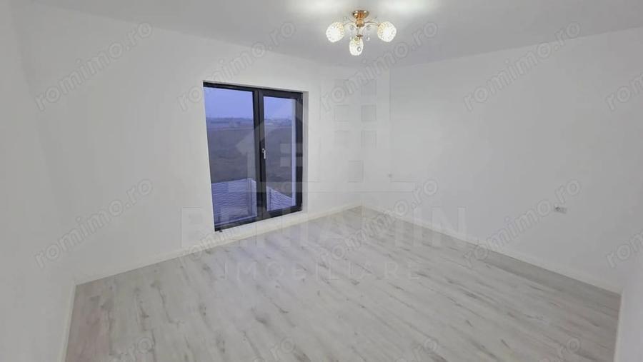 Casă cu 1 camere cu Teren 412 Mp în Central