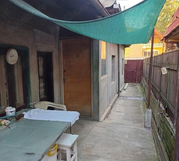 Casă individuală cu 3 camere cu Canalizare în Mihai Bravu